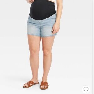 Maternity Jean Shorts 12 Midi Over belly Isabel by Ingrid & Light Wash denim L